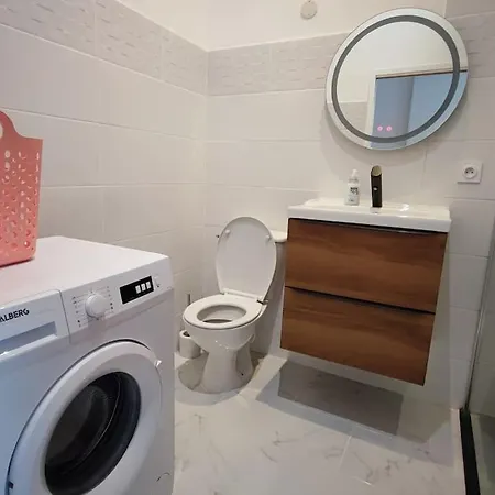 Cocon Entre Cite Et Bastide*clim *wifi * Smart Tv * Carcassonne